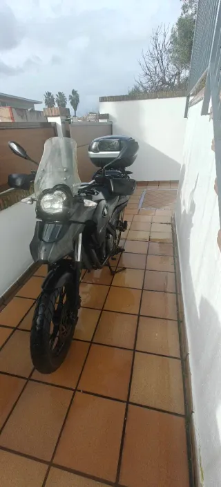 BMW G650GS Negra Adventure
