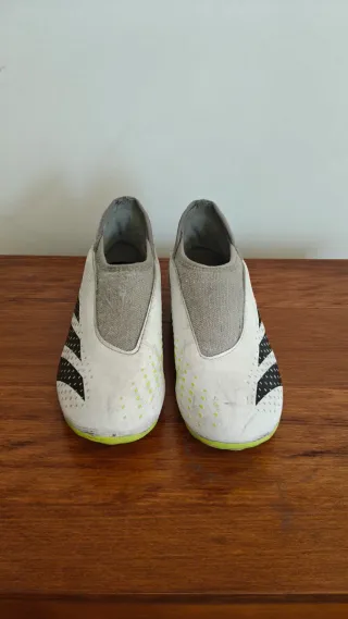 Botas de fútbol Adidas Predator niño Talla 35