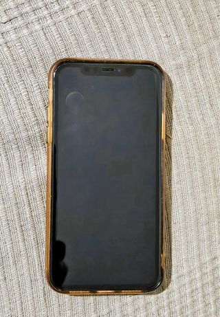 iPhone 11 Viola