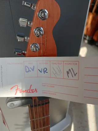 Guitarra Fender Acoustasonic Electroacústica