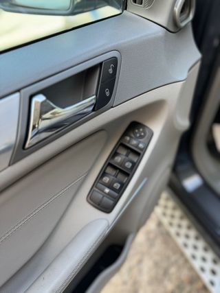 Mercedes-Benz Clase M 2010