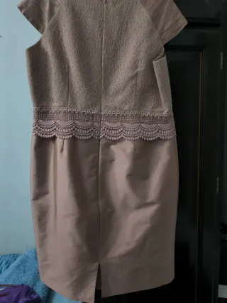 Vestido de fiesta beige y rosa