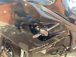 Triumph Sprint ST 1050