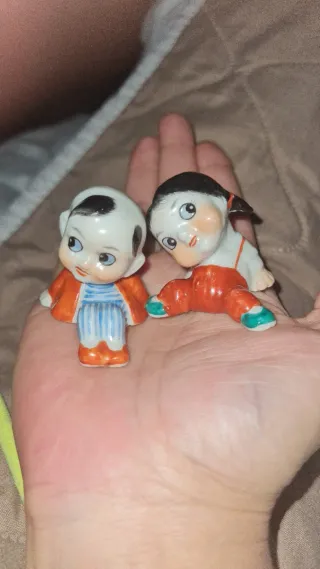 2 Bonecos Antigos de Louça