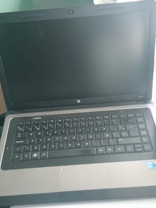 Ordenador portátil HP gris