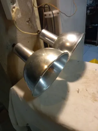 Lámpara de aluminio