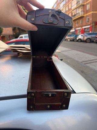 Caja de madera para incienso