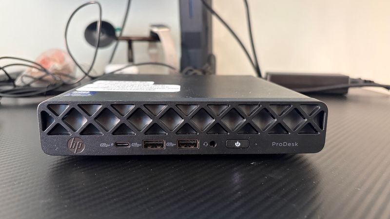 HP ProDesk 4 mini G1i desktop AI