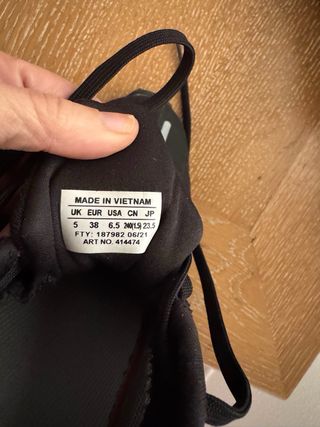 Zapatillas Salomon Gore-Tex Negras