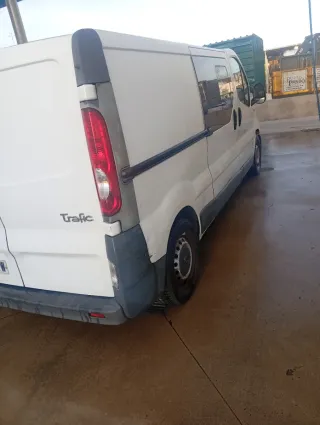 Nissan Primastar 2009