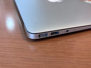 MacBook Air 13 (Mediados 2011)