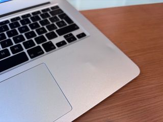 MacBook Air 13 (Mediados 2011)