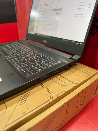 Portátil Gaming MSI Katana 15 i7 13700H