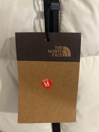 Chaqueta The North Face 700 Blanca y Negra