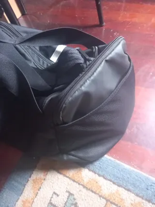 Bolsa de deporte Nike negra