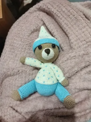 Muñeco Amigurumi Oso Pijama