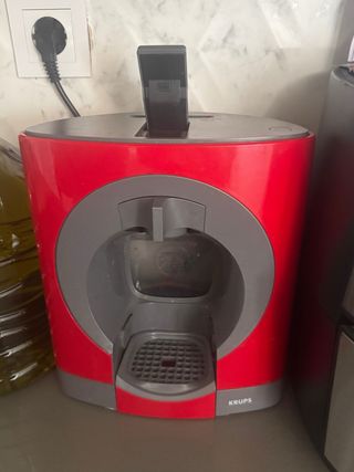 Cafetera Dolce Gusto Krups Roja