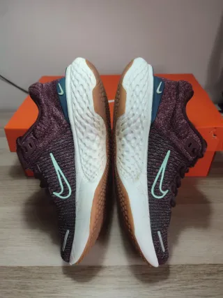Nike ZoomX Invincible Run 2 Morado/Verde Azulado