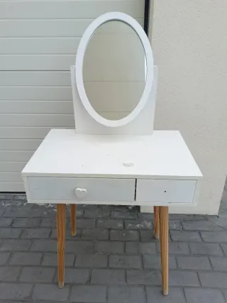 Tocador infantil de madera