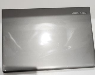 Portátil Toshiba i7 16GB RAM 500GB SSD