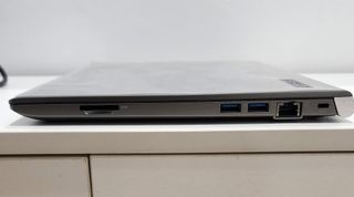 Portátil Toshiba i7 16GB RAM 500GB SSD