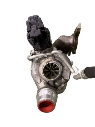Turbo para BMW 520i G30 B48B20B 8631904