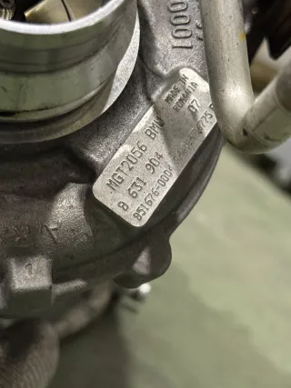 Turbo para BMW 520i G30 B48B20B 8631904