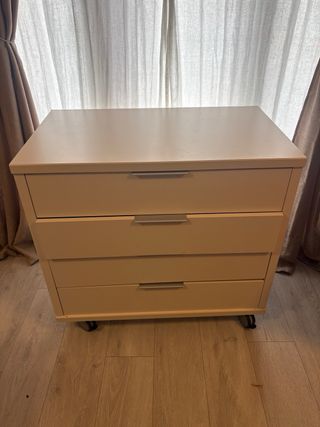 Cajonera de madera con ruedas 4 cajones