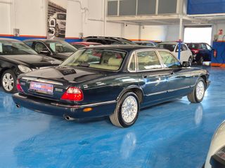Jaguar Serie XJ XJ8 3.2 EXECUTIVE