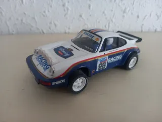 Scalextric Porsche Rally Blanco Azul