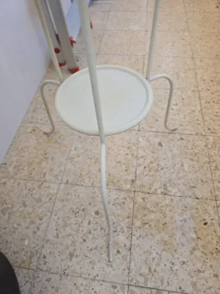 Mesa redonda cristal y metal