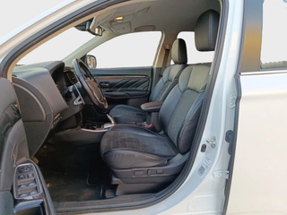 Outlander  - DESDE 360€/MES ¡SIN PAGAR ENTRADA!