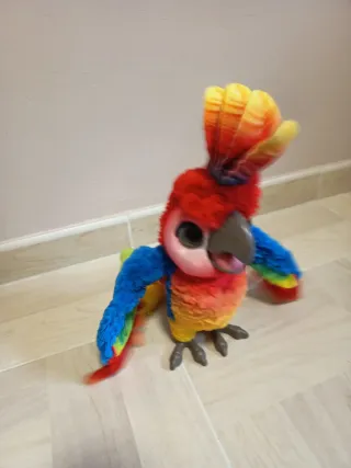 Loro de peluche multicolor ( LORO MOLÓN)