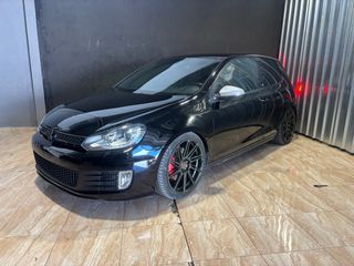 Volkswagen Golf gti edicion adidas