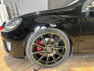 Volkswagen Golf gti edicion adidas