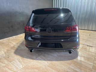 Volkswagen Golf gti edicion adidas