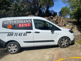 Ford E-Transit Courier 2012