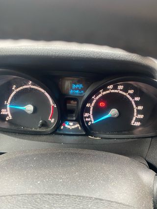 Ford E-Transit Courier 2012