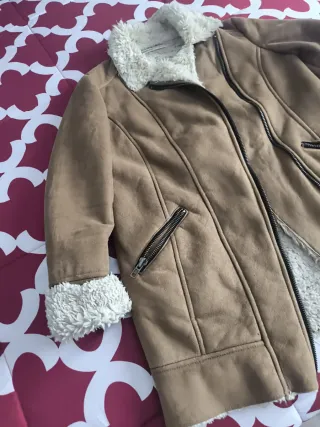 Chaqueta Stradivarius Talla S Beige/Marrón