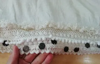 Camiseta talla M de Zara estilo boho crema