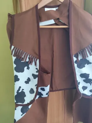 Disfraz vaquero niño (chaleco y perneras) talla1,4