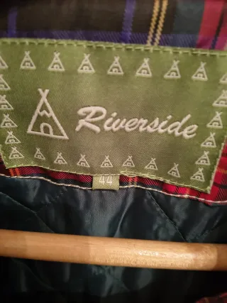 Gabardina 3/4 estampado, marca Riverside