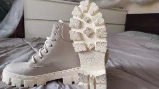 Botas Beige/Blanco con Plataforma