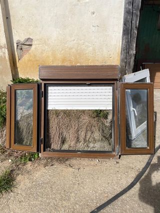 Ventana y reja PVC imitación madera