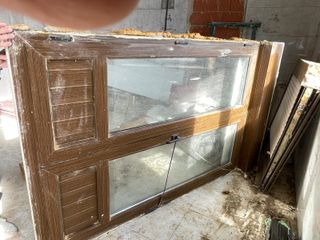 Ventana y reja PVC imitación madera