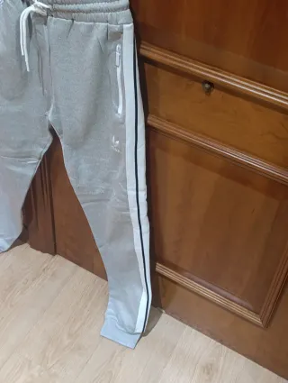 Chándal Adidas Gris