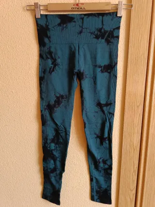 Mallas Tie-Dye verde y negro