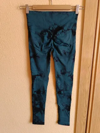 Mallas Tie-Dye verde y negro