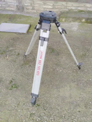 Trípode Intra Fuerte