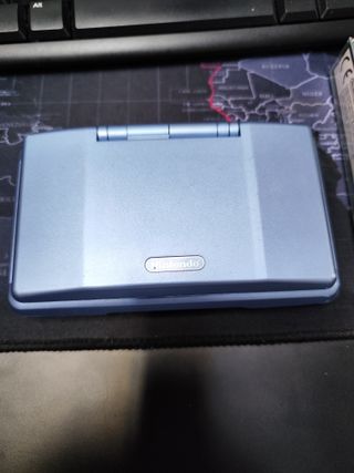 Pack Nintendo DS + Golden Sun Game Boy Advance